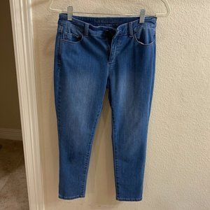 Soft Surroundings Comfy Light Wash Jeans, Size 4